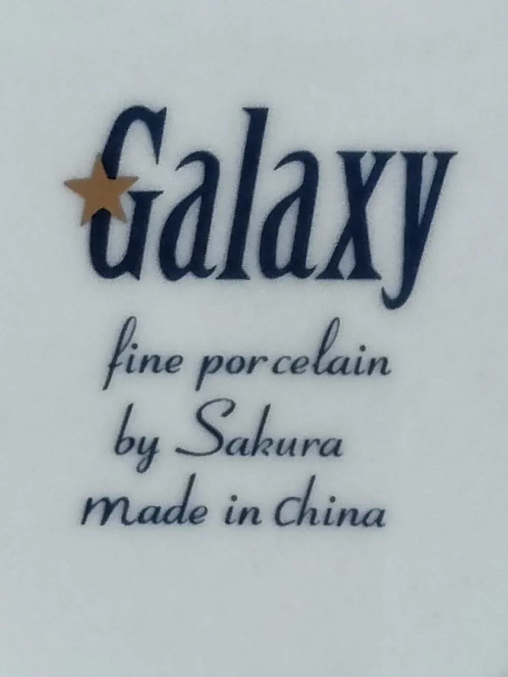 New Set of 4 Galaxy Fine Porcelain Saucers/Dessert Plates (B)